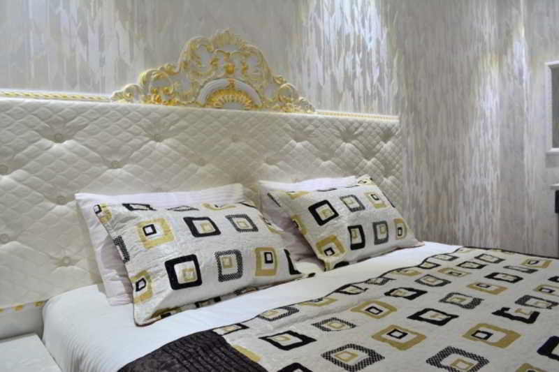 Elegant Boutique Rustaveli Otel Tiflis Dış mekan fotoğraf