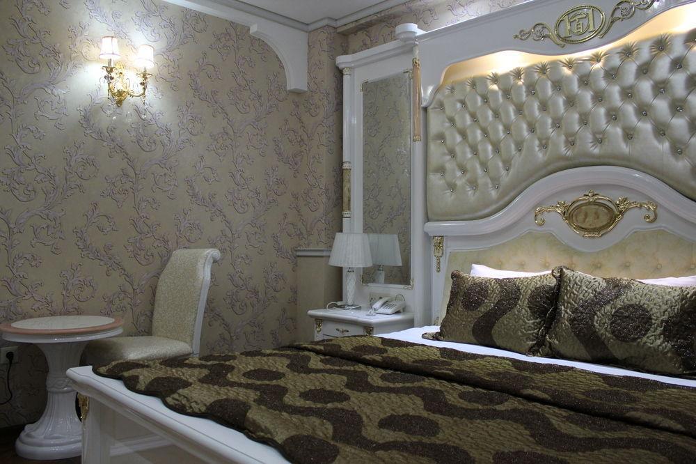 Elegant Boutique Rustaveli Otel Tiflis Dış mekan fotoğraf