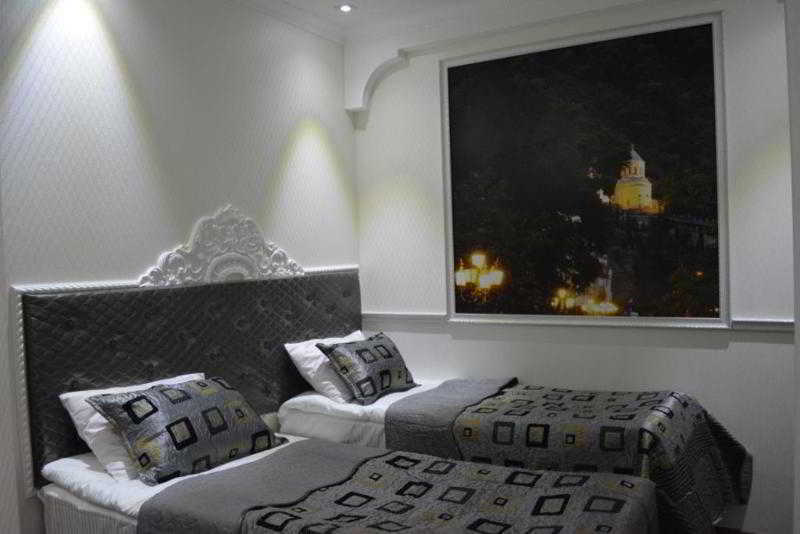 Elegant Boutique Rustaveli Otel Tiflis Dış mekan fotoğraf