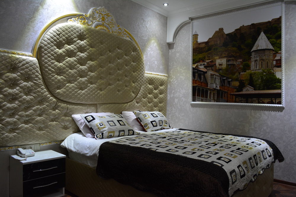 Elegant Boutique Rustaveli Otel Tiflis Dış mekan fotoğraf
