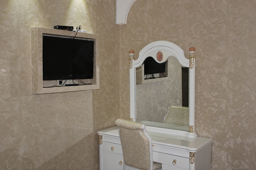 Elegant Boutique Rustaveli Otel Tiflis Dış mekan fotoğraf